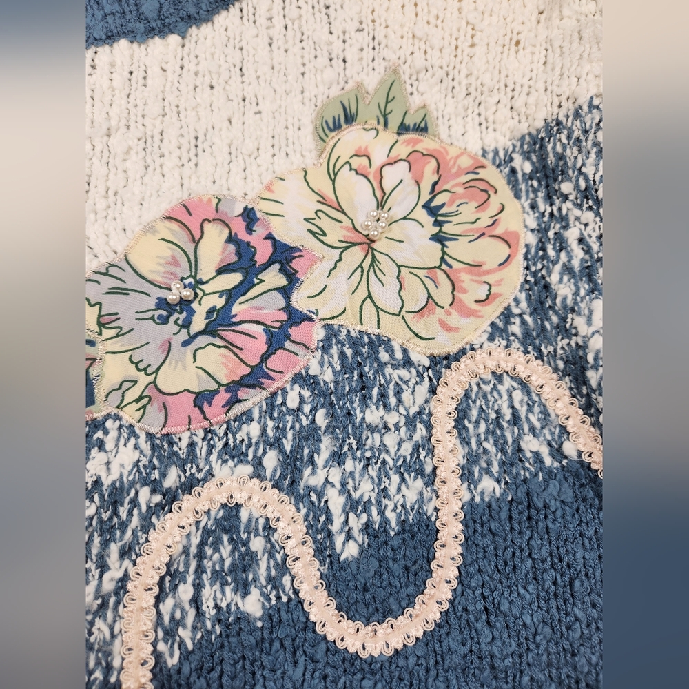 Vintage Needles & Yarn Blue Floral Embroidered Knit Sweater M 80s Grandmacore View 4